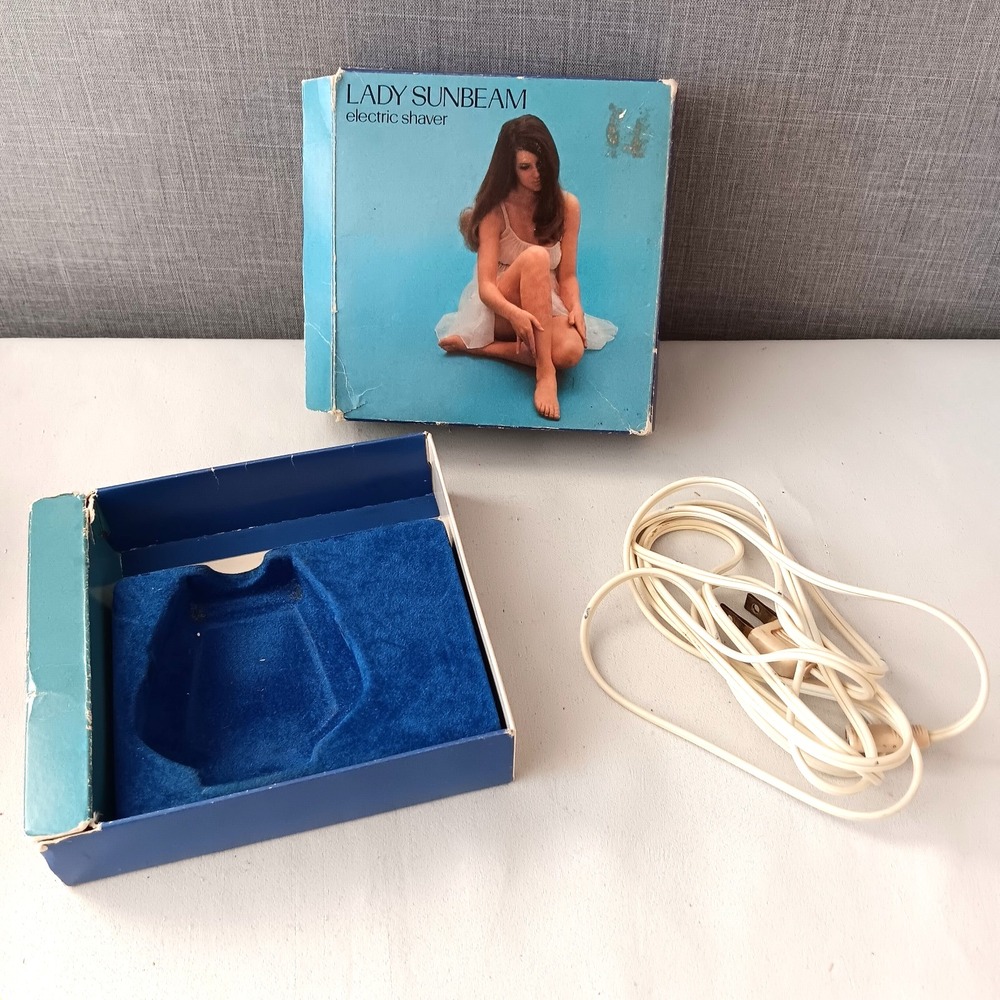 Lady Sunbeam Electric Shaver Vintage Blue Box and Power Cord PARTS Only Retro‎